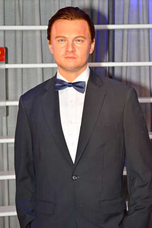 BANGKOK, TH - DEC 13: Leonardo Di Caprio wax figure at Madame Tussauds on December 13, 2016 in Bangkok, Thailand.のeditorial素材