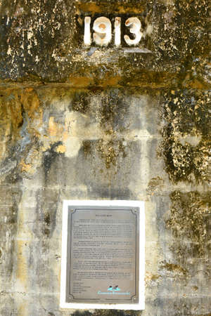 CAVITE, PH - DEC. 3: Battery Way marker at Corregidor island on December 3, 2016 in Cavite, Philippines. Corregidor is an island located at the entrance of Manila Bay.のeditorial素材