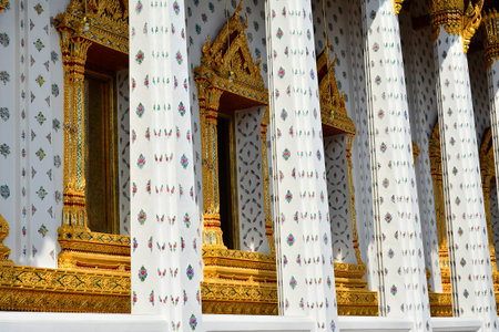 BANGKOK, TH - DEC. 12: Wat Arun temple facade on December 12, 2016 in Bangkok, Thailand. Wat Arun or...