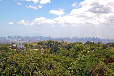 RIZAL, PH - MAY 14: City overview of Metro Manila at daytime on May 14, 2011 in Antipolo, Rizal, Philippines.のeditorial素材