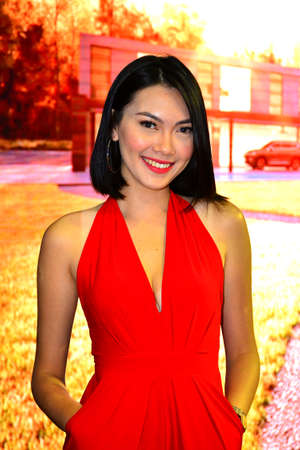 PASAY, PH - APRIL 7 - Hyundai female model at Manila International Auto Show on April 7, 2018 in Pasay, Philippines.のeditorial素材