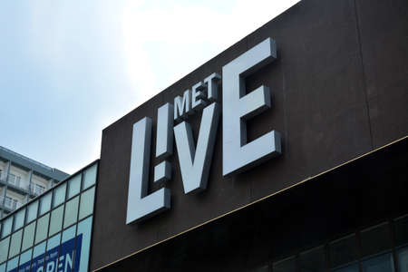 PASAY, PH - MAY 26 - Met Live mall facade sign on May 26, 2019 in Pasay, Philippines.のeditorial素材