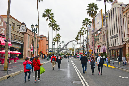OSAKA, JP - APRIL 7 - Hollywood theme surrounding buildings at Universal Studios Japan on April 7, 2017 in Osaka, Japan.のeditorial素材