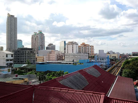 MANILA, PH - JUNE 26 - Overview of Manila city and buildings during daytime on June 26, 2020 in Manila, Philippines.のeditorial素材