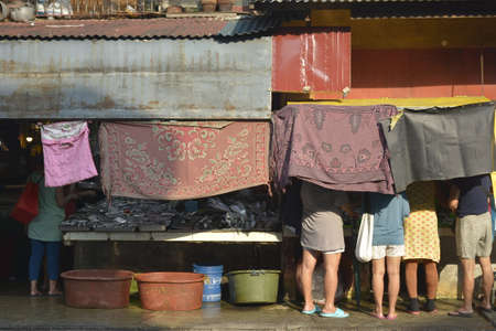 MANDALUYONG, PH - OCT 6 - Wet market facade on October 6, 2018 in Mandaluyong, Philippines.のeditorial素材