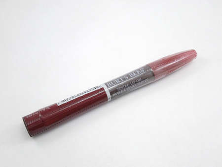 MANILA, PH - SEPT 7 - Burts bees tinted lip oil on September 7, 2020 in Manila, Philippines.のeditorial素材