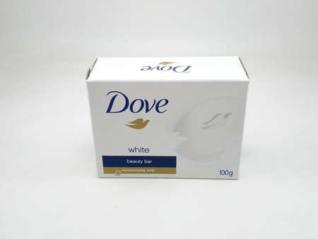 MANILA, PH - OCT 27 - Dove white beauty bar moisturizing milk on October 27, 2020 in Manila, Philippines.のeditorial素材