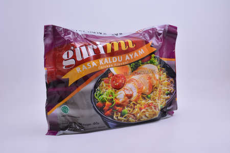 MANILA, PH - SEPT 30 - Guri mi instant noodles chicken flavor on September 30, 2021 in Manila, Philippines.のeditorial素材