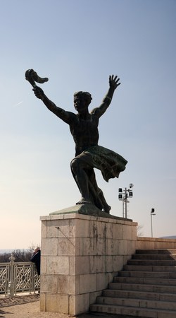 Sculpture symbolizing the allegory of progress on the GÃ©llert Hill in Budapestのeditorial素材