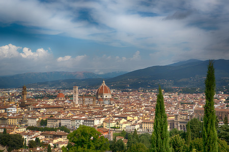 Famous panoramic view of Florence from Piazzale Michelangelo in Florence, Tuscany, Italyの写真素材