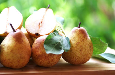 portuguese rock pears and leaves on tableの写真素材