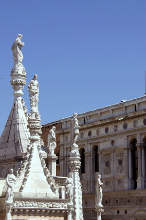 Carved marble facade inside the courtyard of the Doge palace in Venice, Italyの写真素材