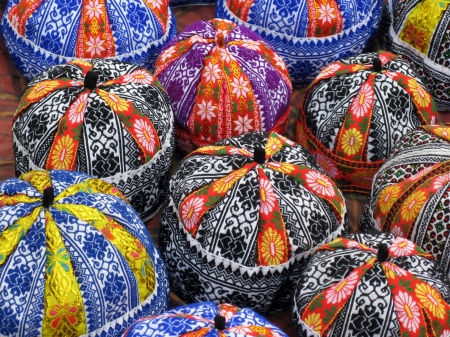 Handicraft heads on a market in Vietnamの写真素材