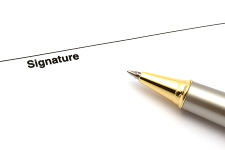 Pen isolated on a blank signature paper 
の写真素材