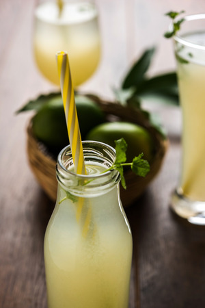 Sweet Rabdi or Lachha Rabri or basundi, made with pure milk garnished with dry fruits. Served in a bowl over moody background. Selective focusの写真素材