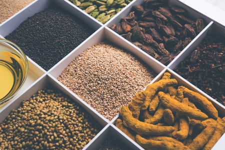 Green peas or matar paneer curry recipe, served in a bowl. selective focusの写真素材