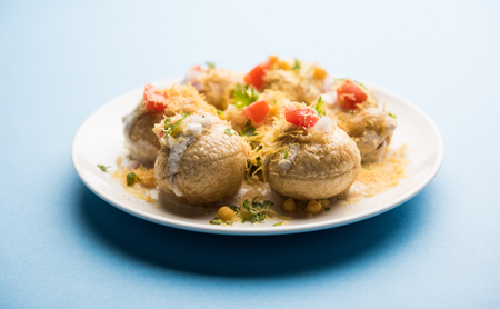Dahi Puri chat is an indian road side snack item which is especially popular in the state of Maharashtra, Indiaの写真素材