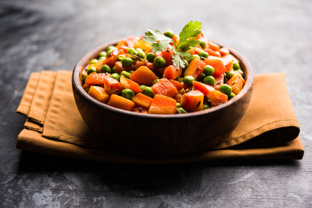 Carrot green peas sabzi / Gajar Mutter sabjiの写真素材