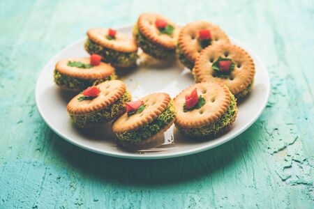homemade salted Biscuit chat or sandwich for kids or starers for guestsの写真素材