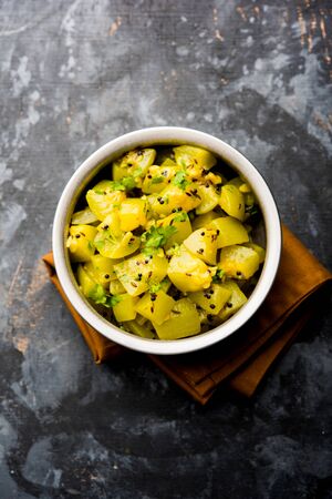 Lauki/doodhi ki soothe Sabji also known as bottle gourd dry sabzi. served in a bowl or karahi. selective focusの写真素材