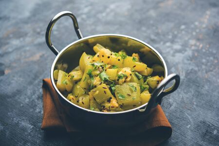 Lauki/doodhi ki soothe Sabji also known as bottle gourd dry sabzi. served in a bowl or karahi. selective focusの写真素材