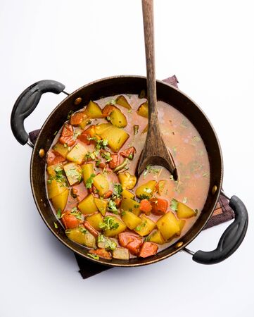 Lauki/doodhi ki Sabji also known as bottle gourd curry. served in a bowl or karahi. selective focusの写真素材