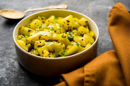 Lauki/doodhi ki soothe Sabji also known as bottle gourd dry sabzi. served in a bowl or karahi. selective focusの写真素材