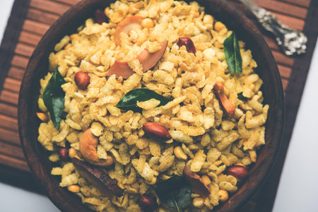 Jada Poha Namkeen Chivda / Thick Pohe Chiwda is a jar snack with a mix of sweet, salty and nuts...