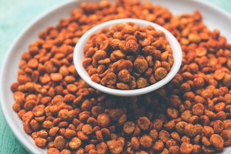 Fried and Spicy Chana Dal Masala is a popular Chakna recipe. served in a bowl. selective focusの写真素材