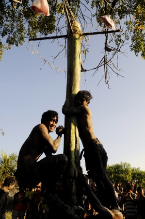 Celebarate Indenedence Day with Banana Tree Climbingのeditorial素材