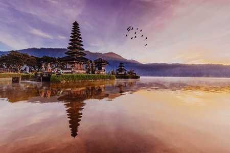 Ulun Danu Lakeのeditorial素材