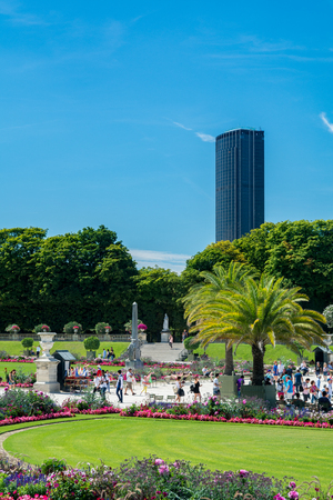 Paris, France - August 14, 2016: The Luxembourg garden covers 23 hectares and is known for the Luxembourg palace. We can see the Montparnasse Tower.のeditorial素材