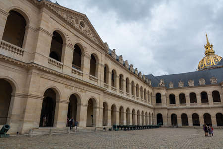 Paris, France - August 29, 2019: Court of honor in Palace Les Invalides, or National Residence of the Invalids courtyard. Complex of museums and monuments relating to military history of France.のeditorial素材
