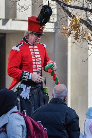 Toronto, ON, Canada â November 17, 2019: People take part in the Toronto Santa Claus Parade in Downtownのeditorial素材