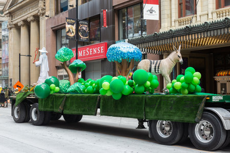 Toronto, ON, Canada â March 19, 2023: People Take Part in the St Patrick's Day Parade in Downtown Toronto Saint Patrick's Day is a Religious Holiday Celebrated Internationally on 17 Marchのeditorial素材