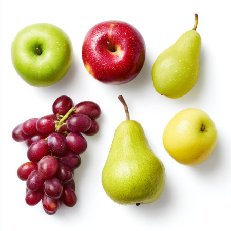 This image showcases a delightful assortment of fresh apples, pears, and grapes, highlighting vibrant colors and textures, perfect for promoting healthy eating.の素材