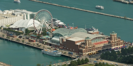 Amusement park, Navy Pier, Lake Michigan, Chicago, Cook County, Illinois, USAのeditorial素材