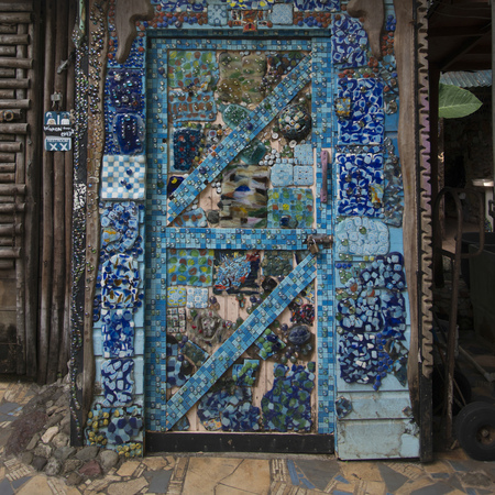 Doorway detail of Jade Seahorse, Utila, Bay Islands, Hondurasの写真素材
