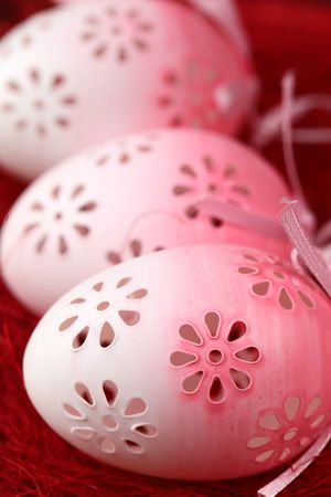 Flowery Easter eggsの写真素材