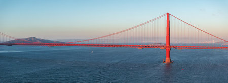Famous Golden Gate Bridge, San Francisco at sunset, USAの写真素材