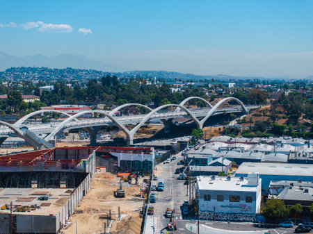 Sixth Street Viaduct and Los Angeles Cityscape Under Clear Skyの写真素材