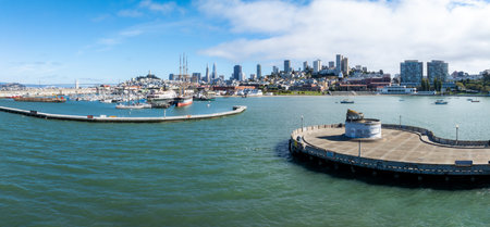 Panoramic Aerial View of San Francisco Skyline with Landmarksの写真素材