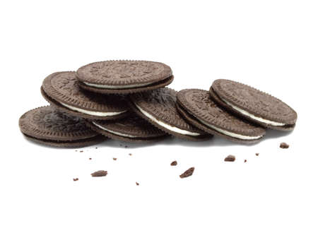 LAMPHUN, THAILAND - FEBRUARY 7, 2019: Oreo Thins Vanilla Delight , Chocolate Sandwich Cookies with Vanilla Flavored cream , isolated on white background. It is a favorite biscuits in Thailand.のeditorial素材