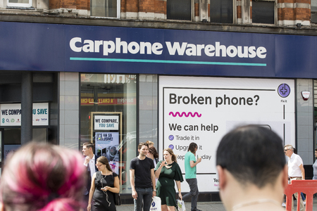 LONDON, UK - JULY 31th 2018: Carphone warehouse retail store front on Oxford Street in central London.のeditorial素材