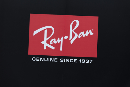 LONDON, UK - JULY 31th 2018: Ray-ban sunglasses branding in a shop front on Oxford Street in central London.のeditorial素材