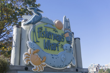 VICTORIA, CANADA - SEPTEMBER 26th 2018: Large entrance sign for fisherman's wharf in Victoria, Canadaのeditorial素材