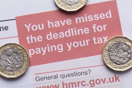 LONDON, UK - January 24th 2019: HMRC, Her Majesty's Revenue and Customs tax return paperwork.のeditorial素材