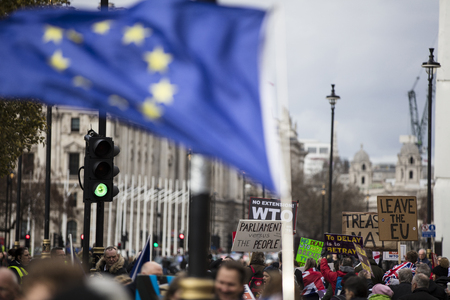 LONDON, UK - March 13, 2019: Brexit supporters campaigning to leave the EUのeditorial素材