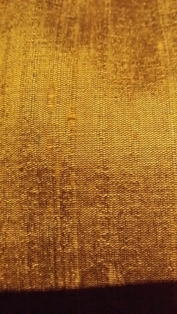 Golden textile の素材