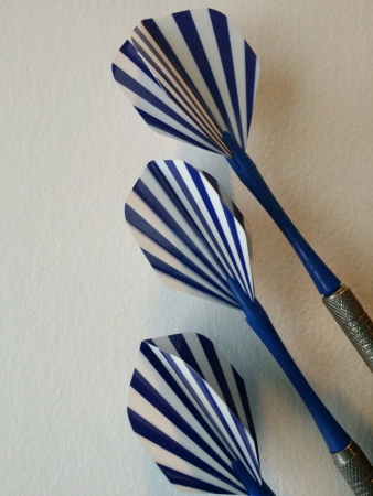 Throwing sharp in blue